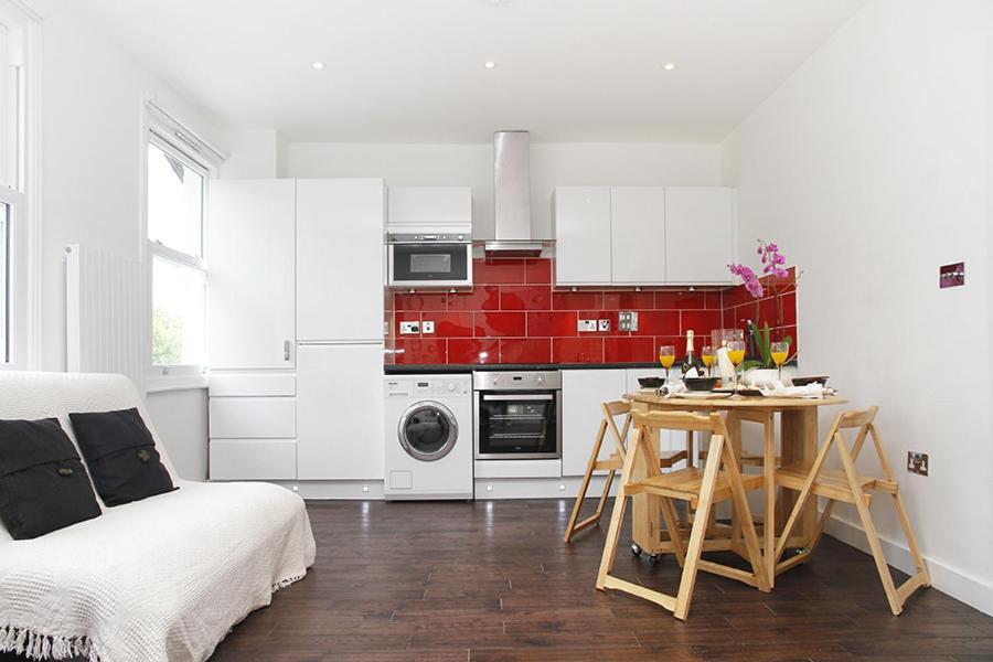 Holiday Lets London - I4 Bilik gambar